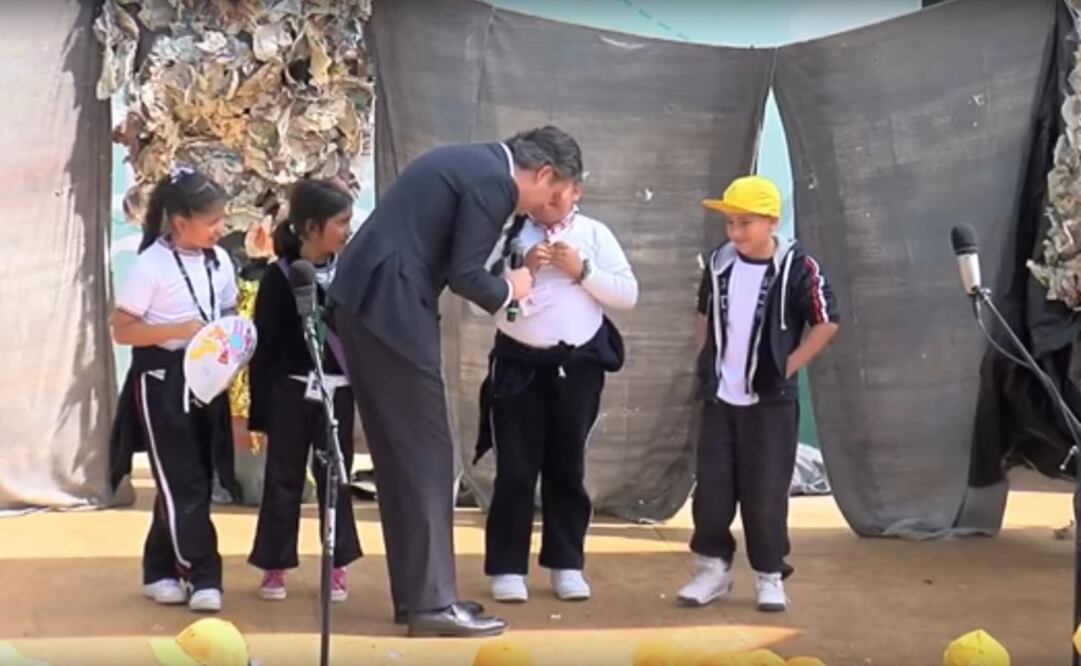 "Ler", la astróloga y la maestra "Chela": los momentos de Nuño en la SEP