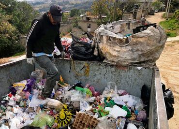 Solo 9% de los plásticos se reciclan; residuos inundan los océanos en AL: Banco Interamericano de Desarrollo