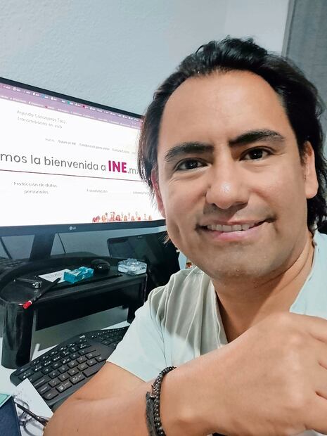 Inconformidades hay que expresarlas en las urnas, señala Tomás Flores desde Valencia. Foto: Especial