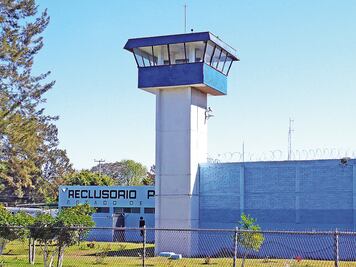 Libres, implicados en primera fuga de Guzmán