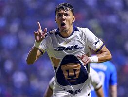 Pumas derrota a Cruz Azul de manera dramática, le arrebata el liderato y clasifica al Play-In