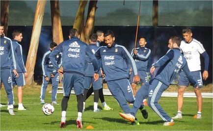 'Tata' Martino, con 11 definido ante Paraguay