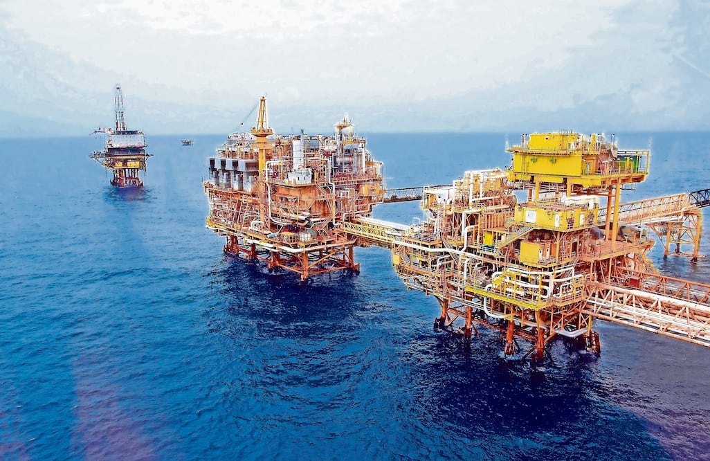 Pemex tiene una deuda financiera superior a 105 mil mdd. Foto: Archivo EFE