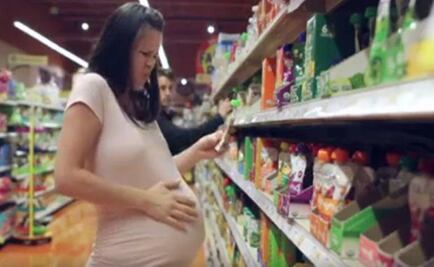 Video advierte de las dificultades del embarazo