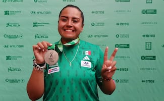 Dafne Quintero gana plata en Saltillo, tras una dramática final ante Alexis Ruiz