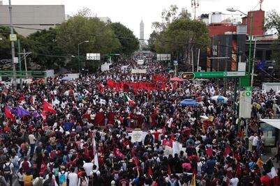 Saldo blanco tras marcha conmemorativa del 2 de octubre 