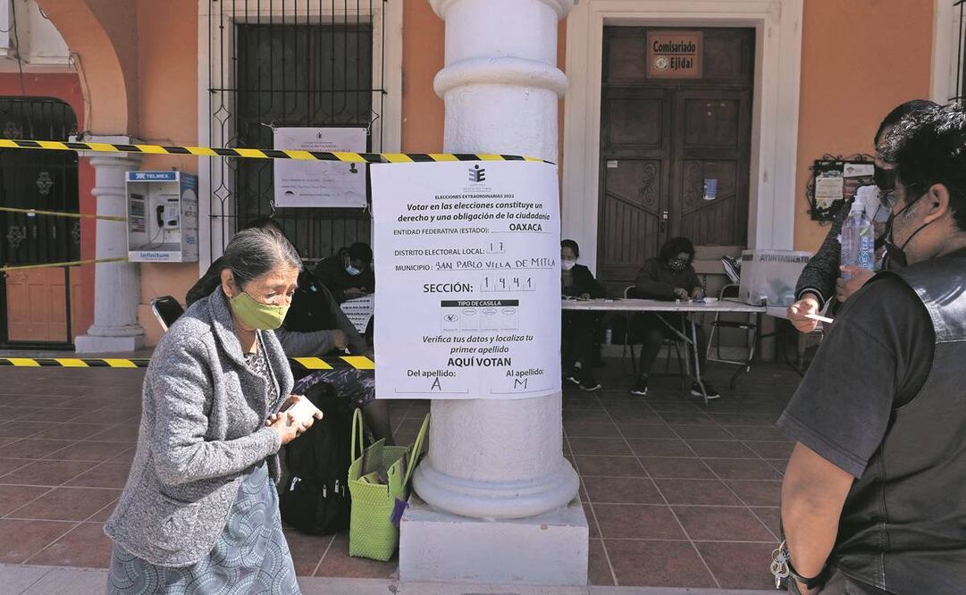 Siete municipios de Oaxaca tuvieron ayer elecciones. En Laollaga la votación se retrasó por protestas. Foto: Mario Arturo Martínez/EL UNIVERSAL