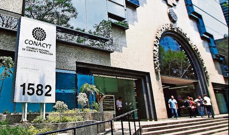 “Tlacoyos sin transgénicos y sin glifosato”: conoce las exigencias del Conacyt para su comedor institucional