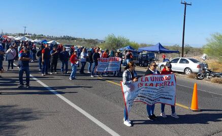 Profesores en BCS cumplen dos semanas en paro; bloquean carreteras