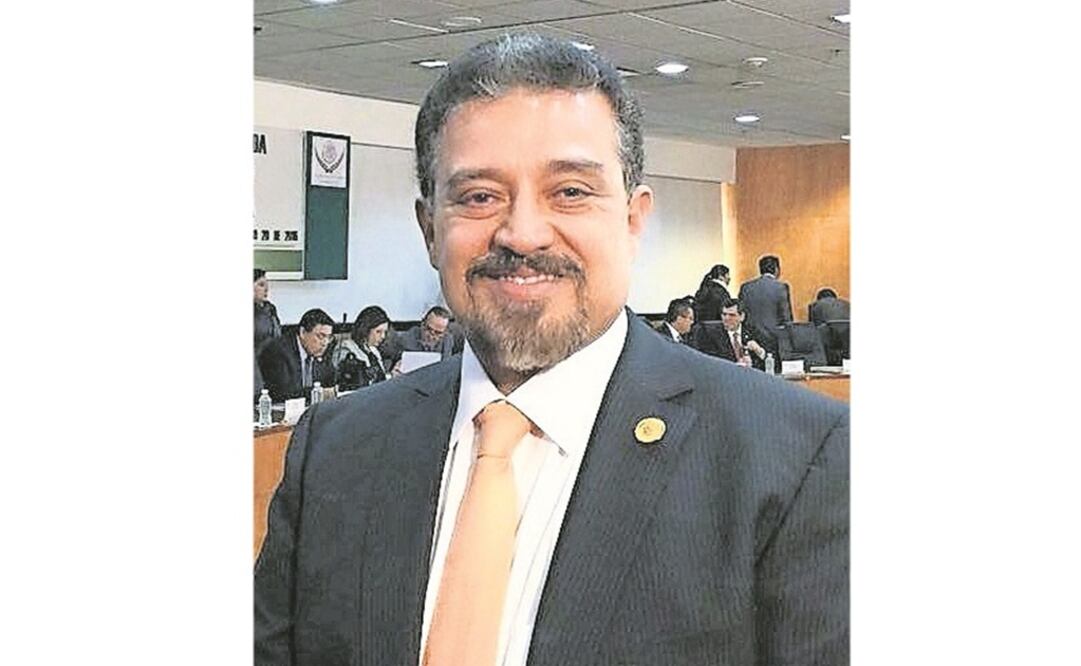 Lomelí, el amigo incómodo de AMLO