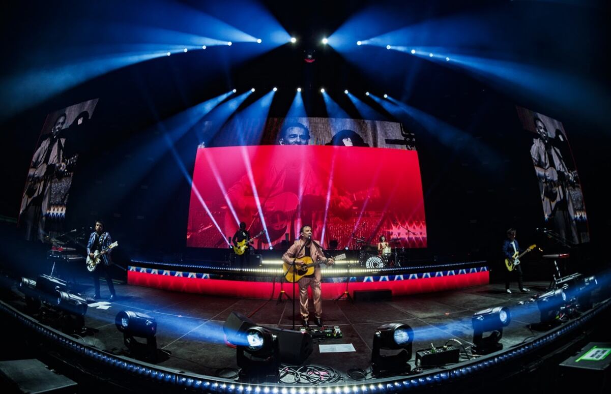 Los Bunkers se presentaron anoche en el Palacio de los Deportes.
<p>Foto: Liliana Estrada / Ocesa, cortesía