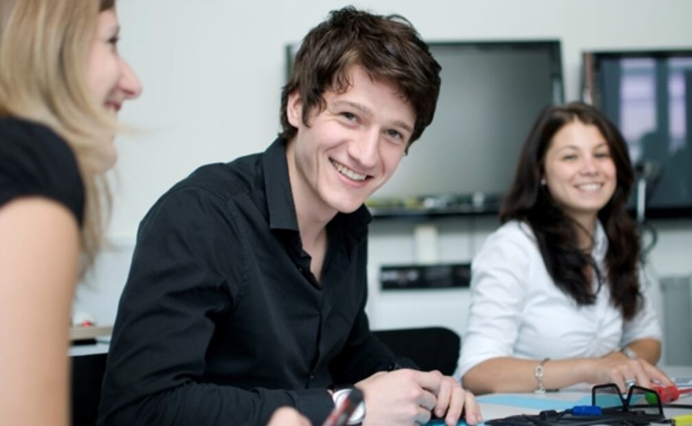 OEA y Structuralia ofrecen becas en masters a ingenieros mexicanos