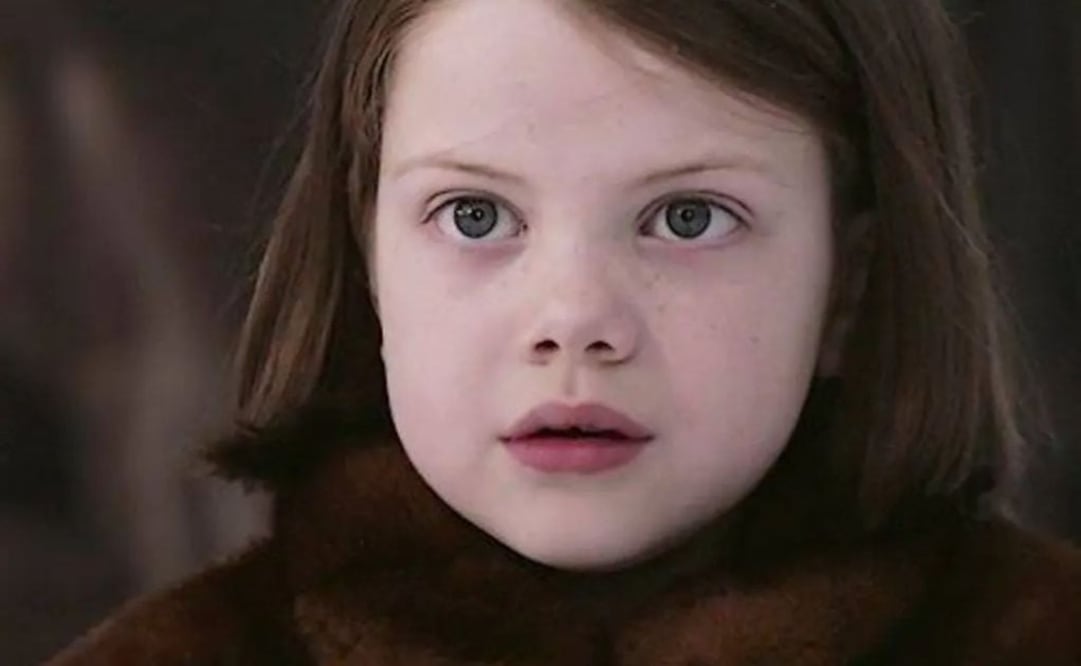Georgie Henley es Lucy Pevensie en "Las Crónicas de Narnia". Fuente: Instagram @narnia_lover_forever