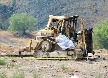 Fallece operador de máquina retroexcavadora tras explosión en mina de Chiconautla