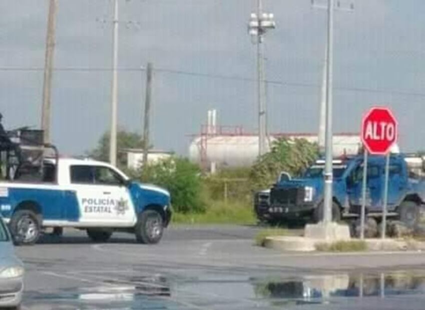 Policías estatales se enfrentan a civiles armados en Reynosa