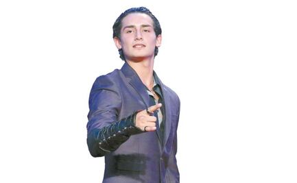 Emilio Osorio evita y rompe cámara