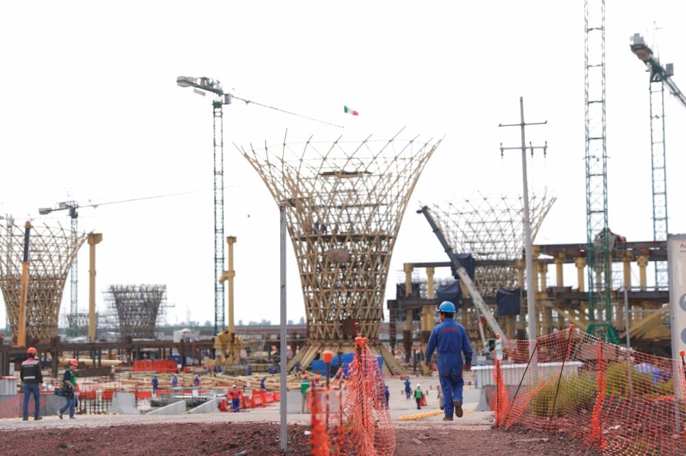 Cooperación. La Secretaría de Hacienda afirmó que el fideicomiso del aeropuerto tuvo el consentimiento de la mayoría de los tenedores. (ARCHIVO EL UNIVERSAL)