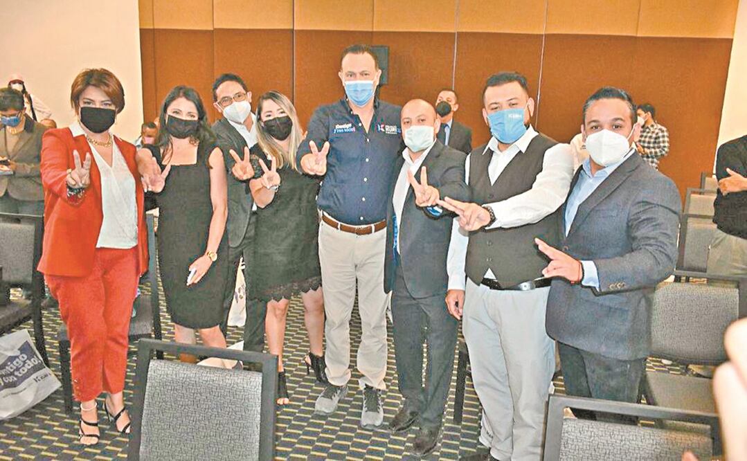 El candidato del PAN a la gubernatura, Mauricio Kuri, ofreció al sector empresarial e industrial dar impulso a la entidad. Foto: Especial