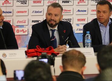 La controvertida gestión de José Luis Higuera en Chivas