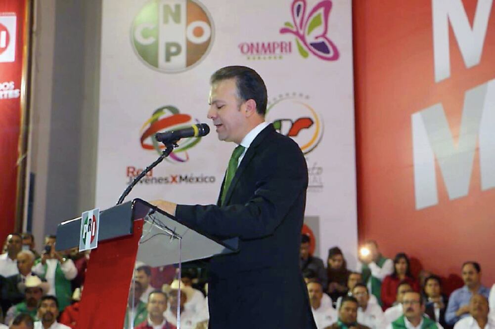 Precandidato del PRI al gobierno de Durango, Esteban Villegas
