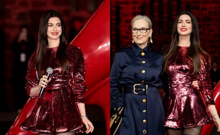Anne Hathaway da cátedra de estilo con minivestido de lentejuelas en promo de ‘El Diablo Viste a la Moda’ en México