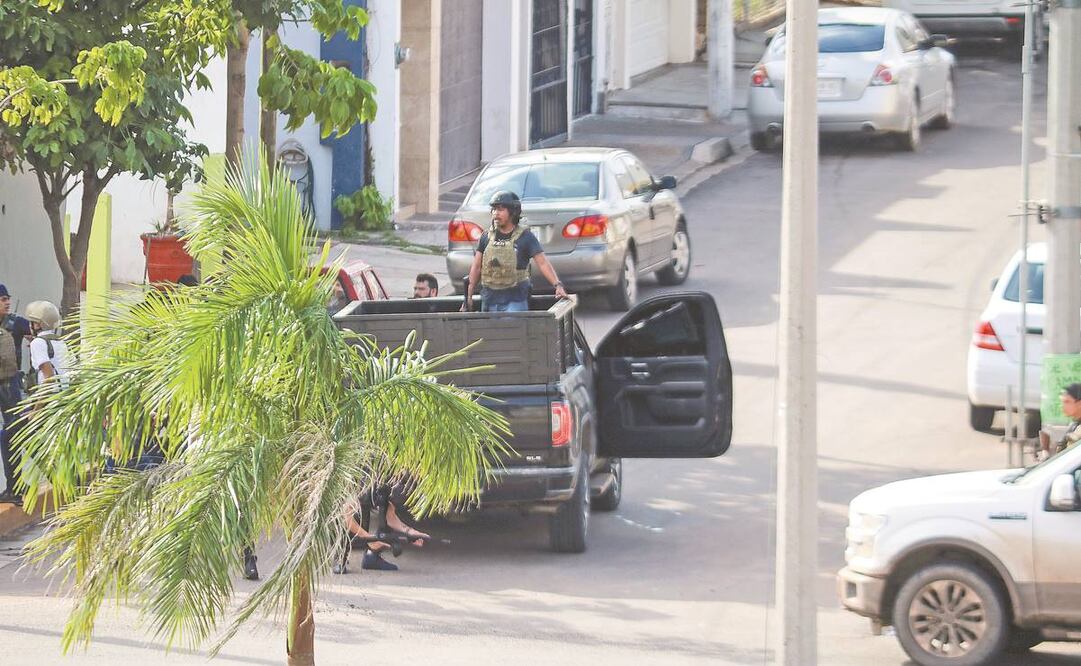 Poco después de la captura de Ovidio Guzmán en Culiacán, Sinaloa, integrantes del Cártel de Sinaloa confrontaron, con una fuerza superior, a los efectivos que realizaron el operativo, lo que desató una batalla. Foto: ARCHIVO EL UNIVERSAL