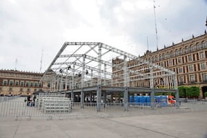 Arranca instalación del FIFA Fan Fest en el Zócalo a un mes de que inicie el Mundial