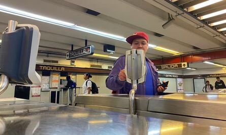 Líneas 9 y B del Metro dirán adiós al boleto magnético 