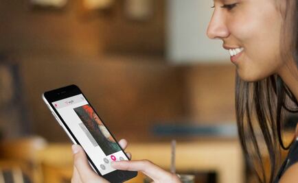 Llegó el "Tinder" para comprar arte desde el celular