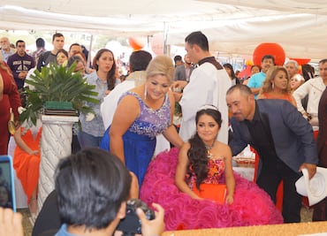 Crónica. Así fue la misa de los XV de Rubí