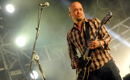 Joey Santiago, guitarrista de Pixies, entra en rehabilitación