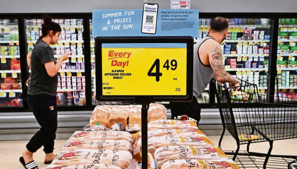 Dado que el consumo y el mercado laboral se mantienen relativamente resistentes, aumentaron las esperanzas de un "aterrizaje suave", en el que la inflación baje sin desencadenar una recesión.