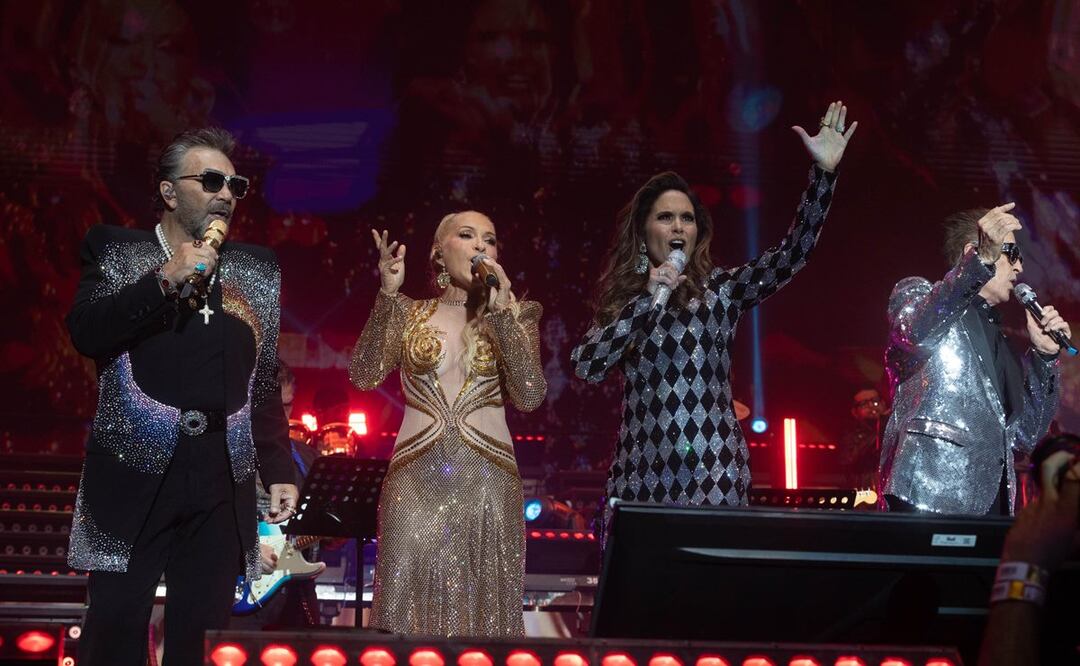 Concierto de Emmanuel, Yuri, Lucero y Mjares presentando su show "Entre Amigos". Foto: Edgar Negrete / CLASOS