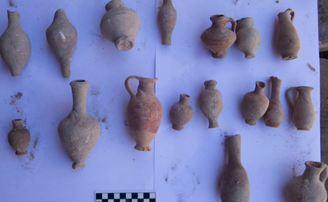También se encontraron recipientes, vasijas, platos y vajilla de las épocas grecorromana y bizantina. Foto: antiquities.gov.eg