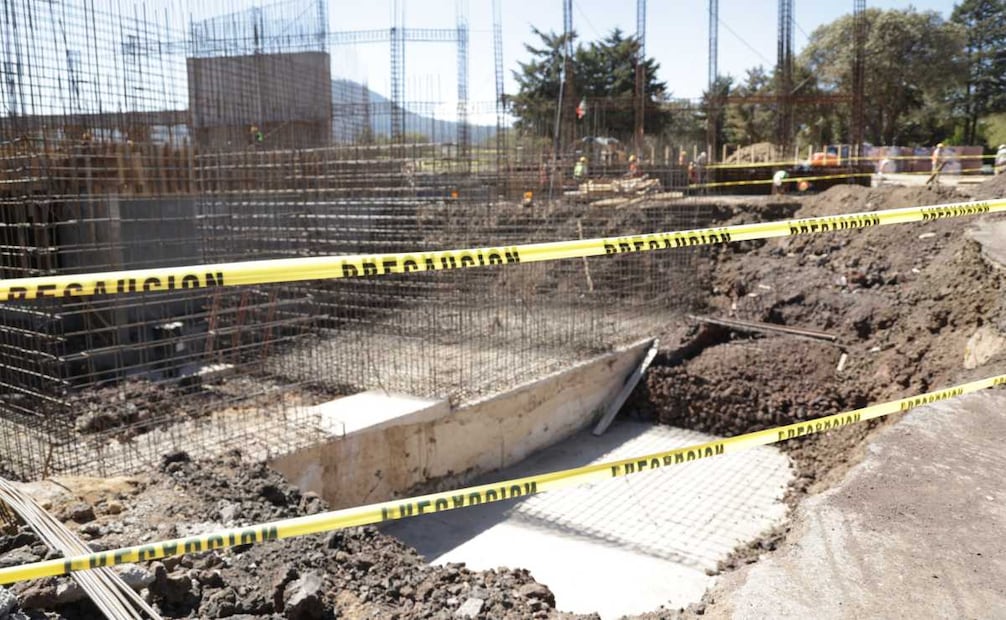 Clara Brugada supervisa obras de construcción de la Utopía del Maíz en Topilejo; obra registra 70% de avance.
Foto: Especial.