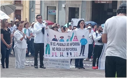 "¡La justicia no se vota!", aseguran trabajadores del Poder Judicial que continúan protestas contra reforma de AMLO