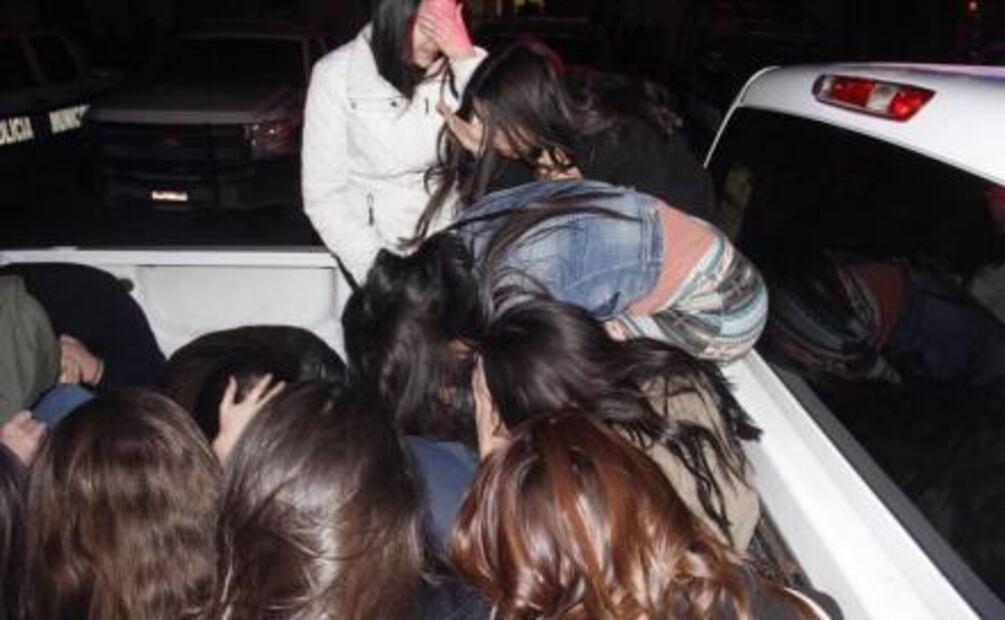 Convocan a “pequeña fiesta” y se viraliza; detienen a cientos