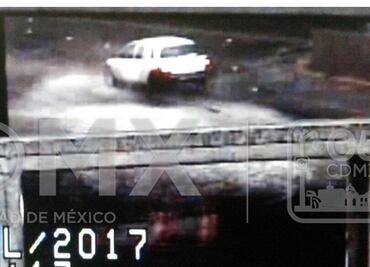 Carretera México-Toluca, encharcada por lluvia