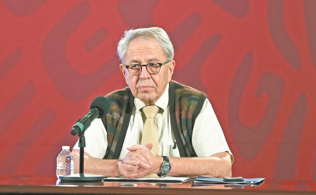 El 22 de enero de 2020, el secretario de Salud, Jorge Alcocer Varela, designó a José Luis Alomía como vocero oficial de la crisis del Covid. Foto: ARCHIVO EL UNIVERSAL