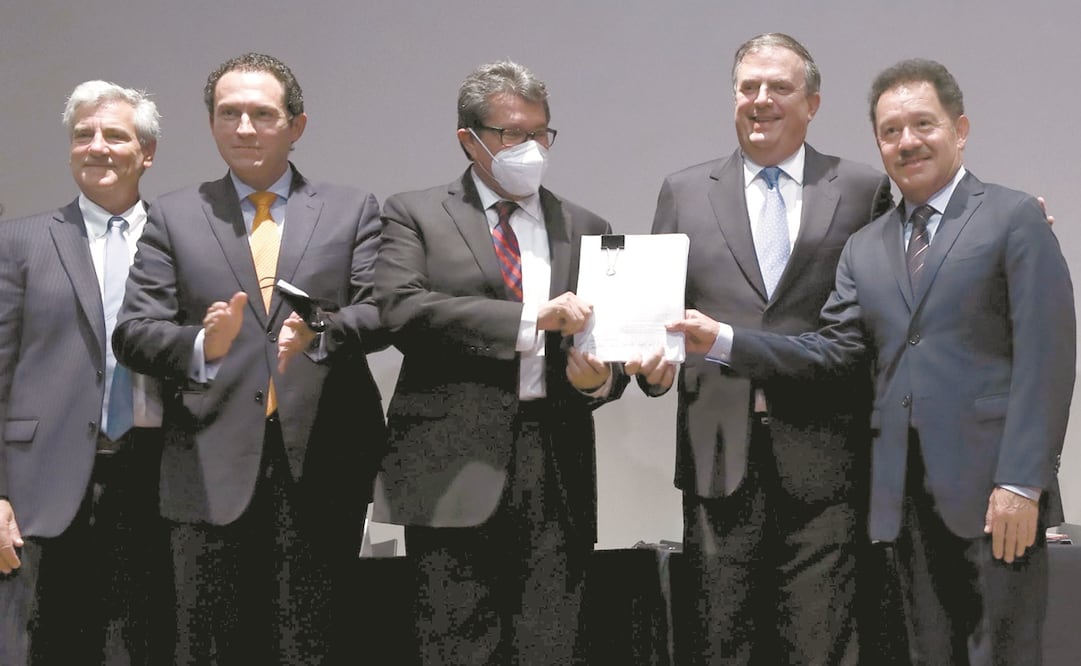 El canciller Marcelo Ebrard presentó las acciones que el gobierno mexicano tomó contra el comercio ilícito de armas. Foto: Diego Simón/ EL UNIVERSAL.
