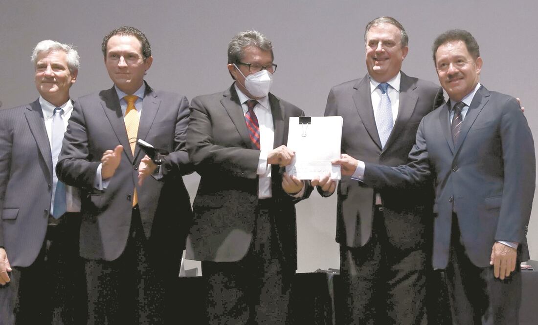 El canciller Marcelo Ebrard presentó las acciones que el gobierno mexicano tomó contra el comercio ilícito de armas. Foto: Diego Simón/ EL UNIVERSAL.