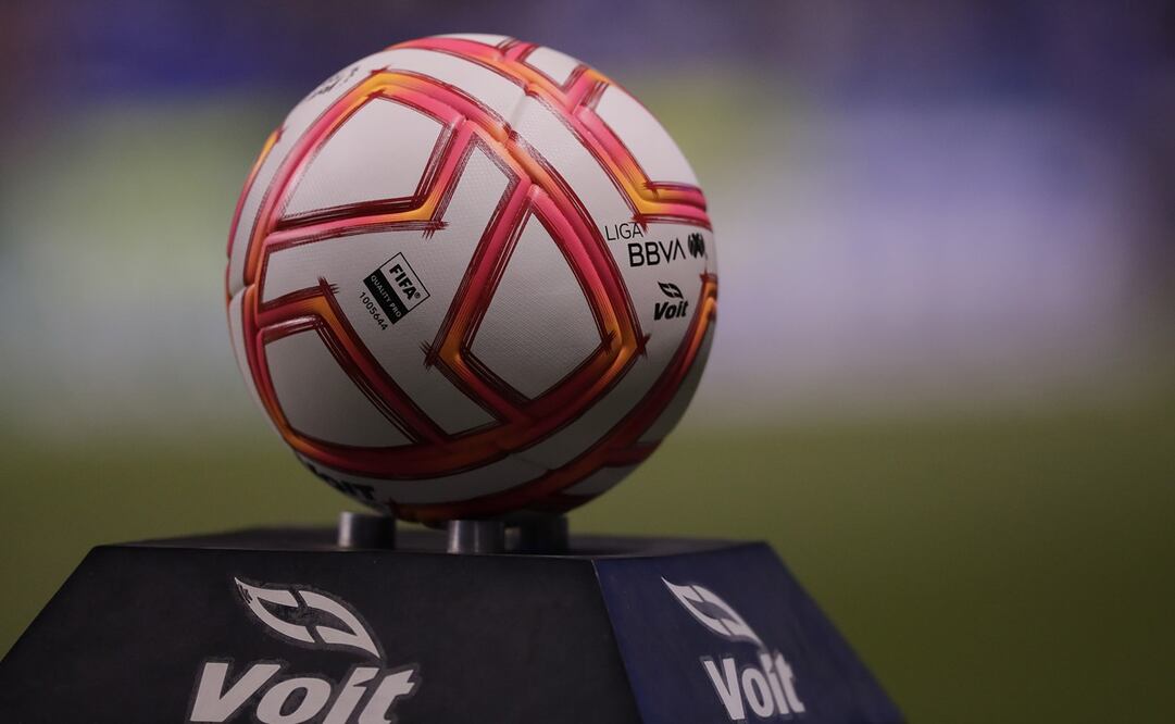 Balón de la Liga MX - FOTO: Imago7