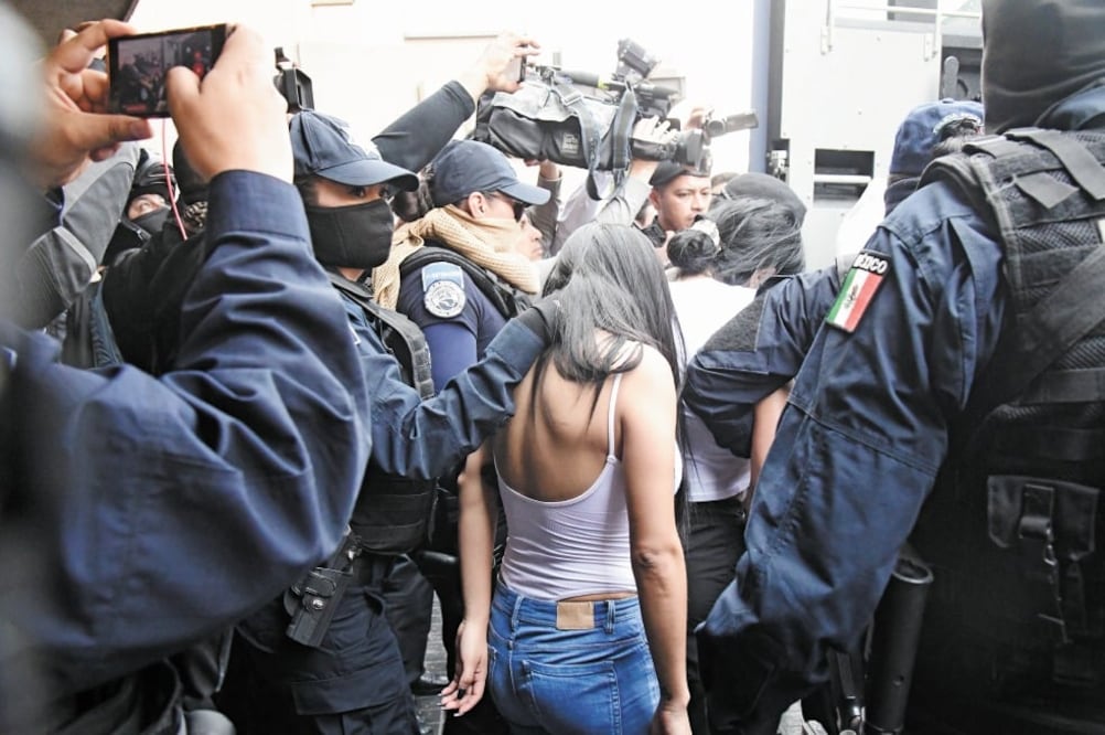 Ocho de cada 10 mujeres detenidas en México, entre 2009 y 2016, fueron víctimas de tortura antes de ser presentadas ante un juez, indica el Inegi. / ARCHIVO EL UNIVERSAL