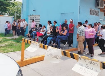 Paralizan fiscalía de Tabasco por falta de pago