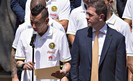 "Es un golpe bajo": Alfredo Castillo 