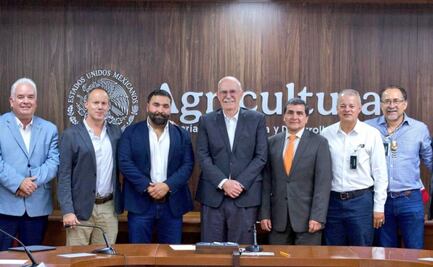 Tras arancel, productores de jitomate se reúnen con gobierno federal; "vamos a superar el desafío impuesto por EU", afirman