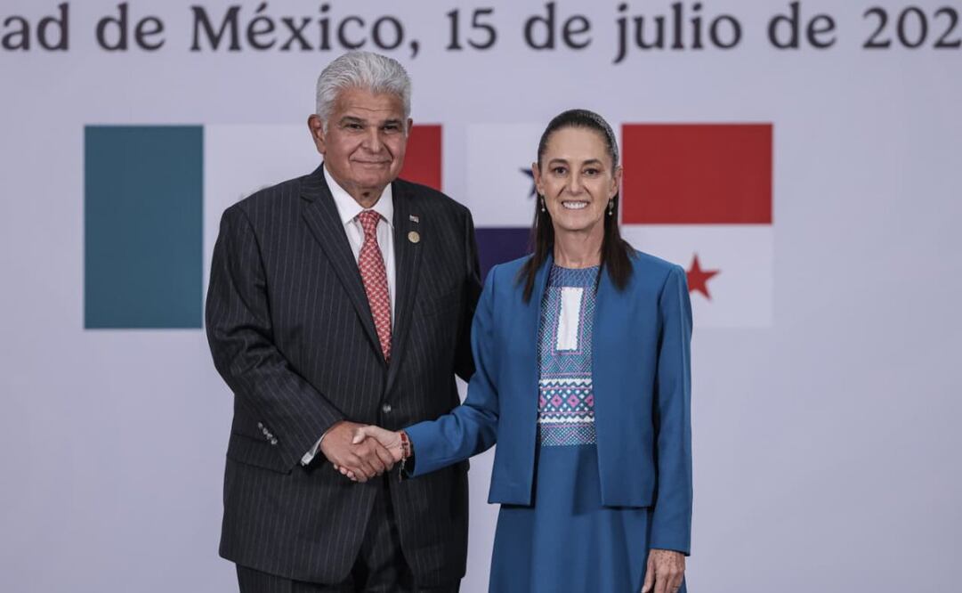 Presidenta Claudia Sheinbaum recibe a José Raúl Mulino, presidente de Panamá, en el Palacio Nacional este 15 de julio. Foto: Gabriel Pano EL UNIVERSAL