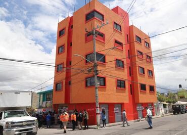 Desalojan edificio de Ciudad Azteca por fallas estructurales