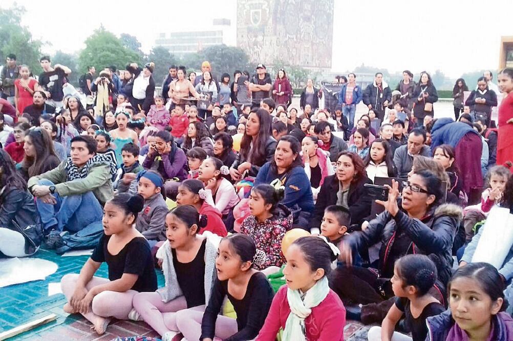 Tras la muerte de su fundadora, Gloria Contreras, temen que desaparezca la escuela (VALENTE ROSAS. EL UNIVERSAL)