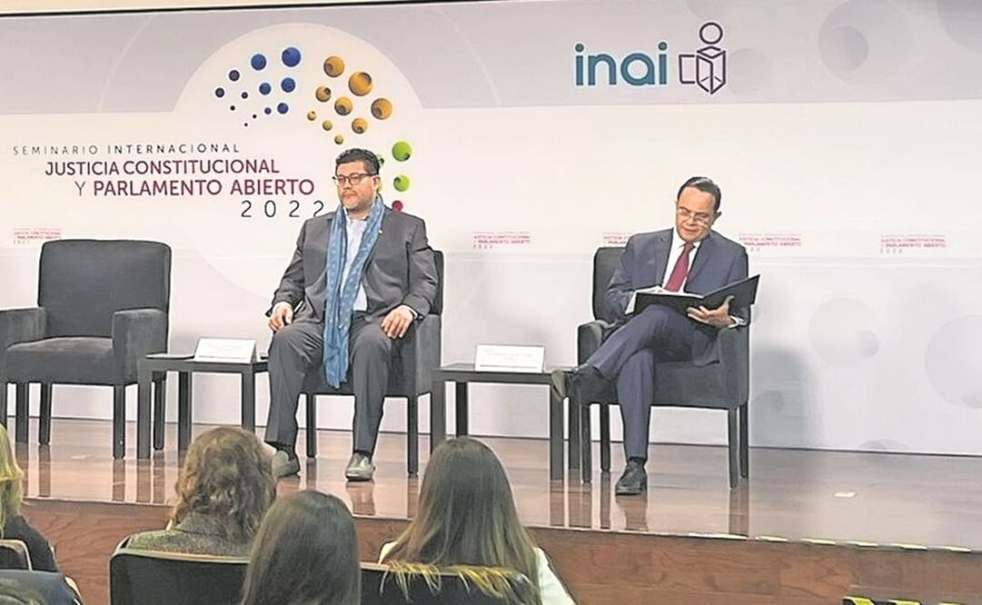 El magistrado presidente (izq.) se sumó al llamado de quienes piden una reforma electoral que beneficie a las instituciones. Foto: ESPECIAL